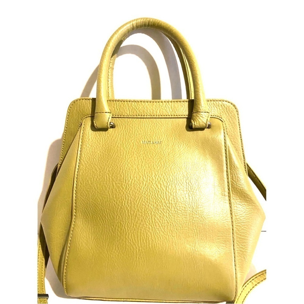 Matt & Nat Elegant green poly vinyl  satchel Handbag - Picture 4 of 11